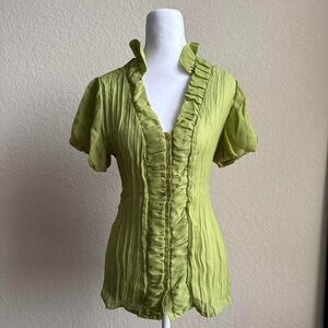 Sunny Taylor Green Ruffled Blouse Short Sleeve